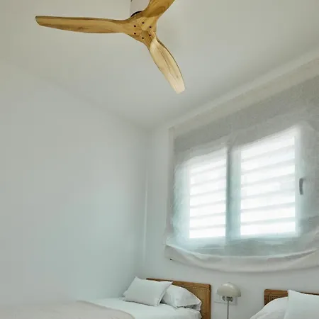 Casa Sky 2 - Nuevo Atico Garaje Y Piscina * Tarifa